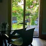Vibes - Terrace In Appartement