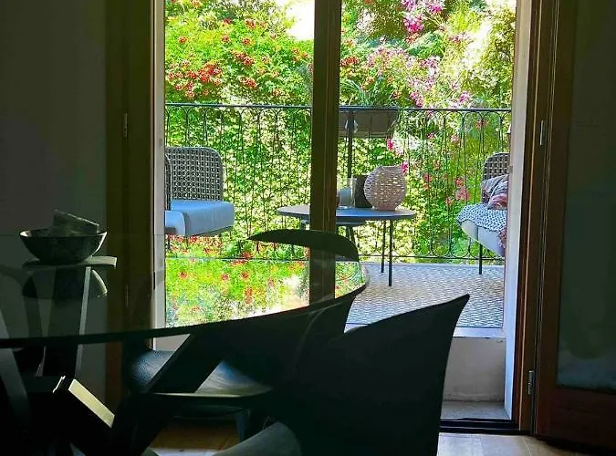 Vibes - Terrace In Appartement